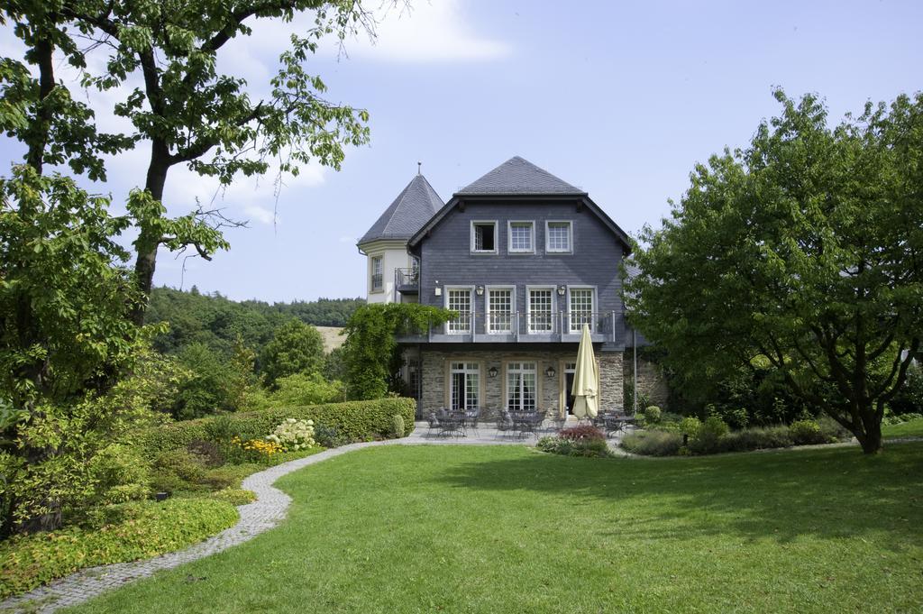 Hotel Hofgut Georgenthal Hohenstein Exterior foto