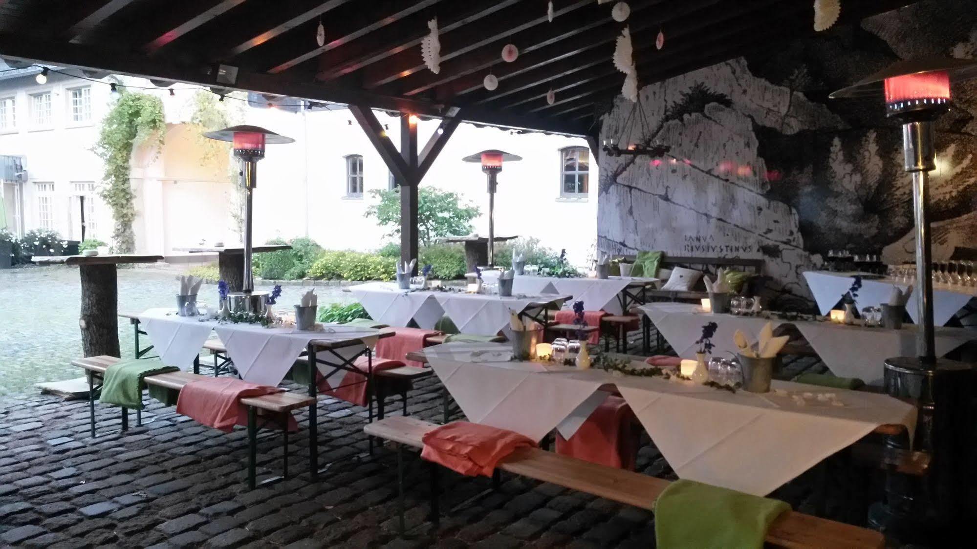 Hotel Hofgut Georgenthal Hohenstein Exterior foto